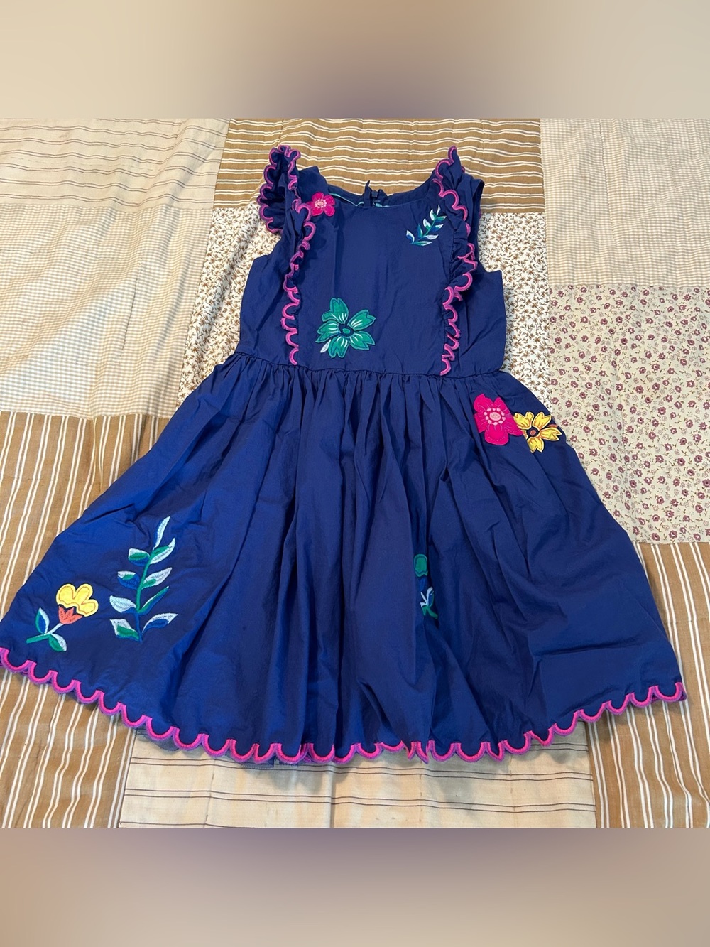 Girls youth mini Boden navy dress with flowers size 9-10